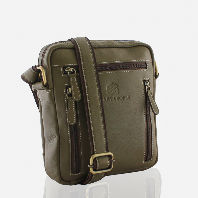 How to Style a Men’s Leather Side Bag From Casual to Corporate