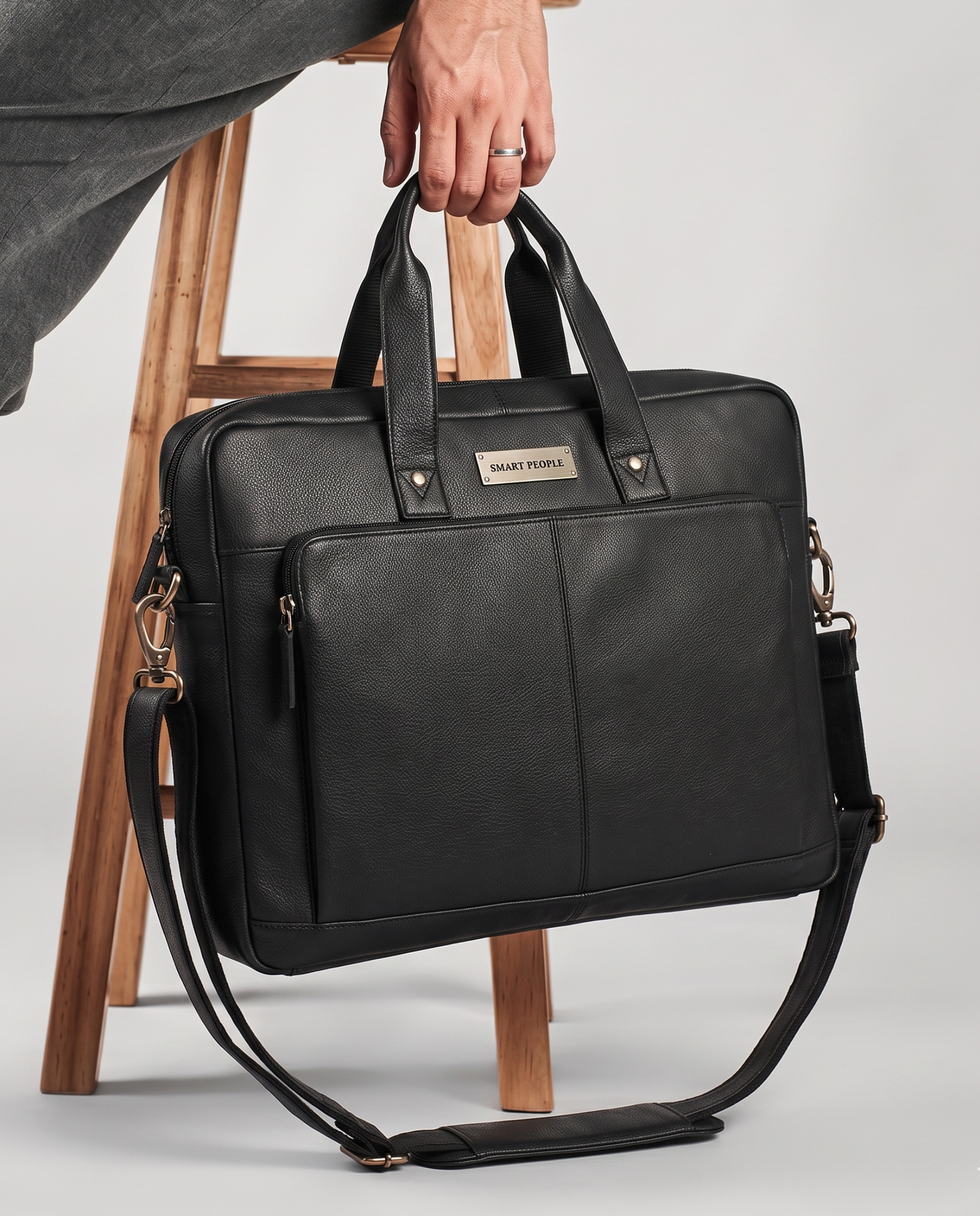 Genuine Leather Laptop Bags for Men India | Smart People