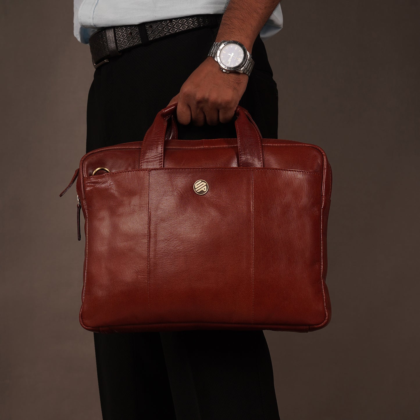 dark tan laptop bag for men