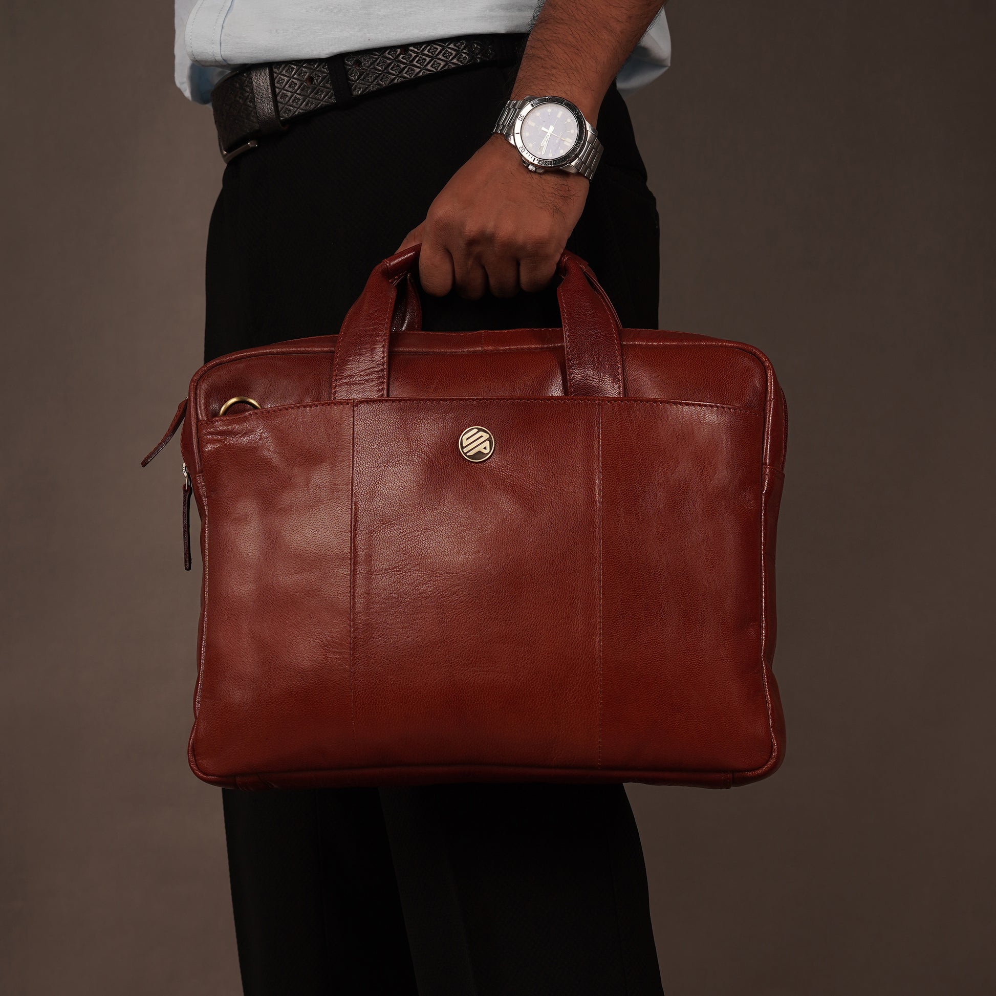 dark tan laptop bag for men